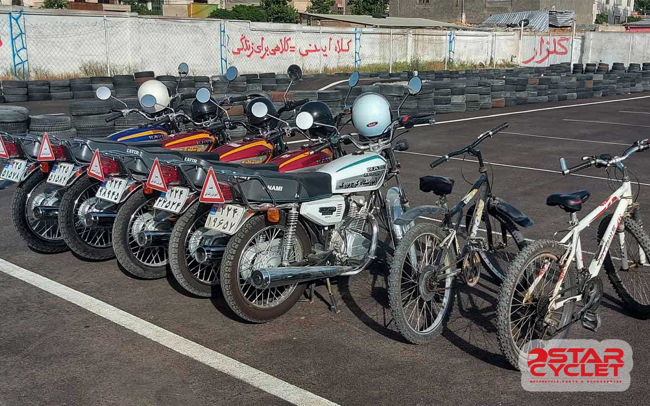 آموزشگاه موتور سیکلت