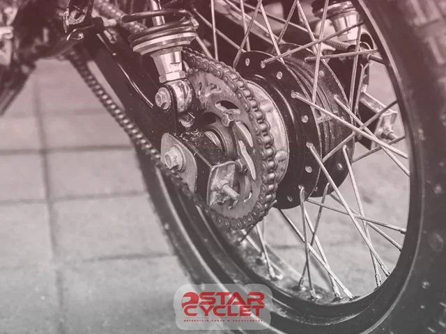 زمان تعویض لاستیک موتور سیکلت + راهکارهای تشخیص و افزایش سن لاستیک موتور sd