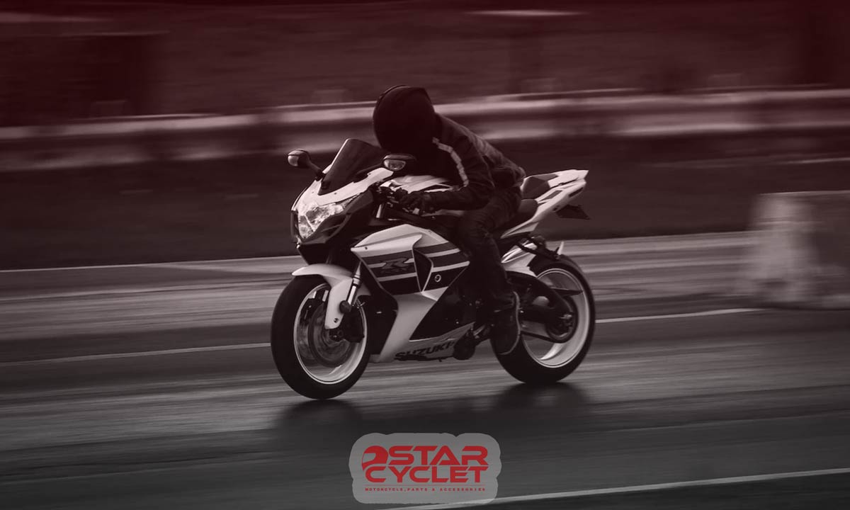 خرید موتور سواری حرفه‌ای با رعایت 5 نکته کلیدی از استارسیکلت - عکس 5