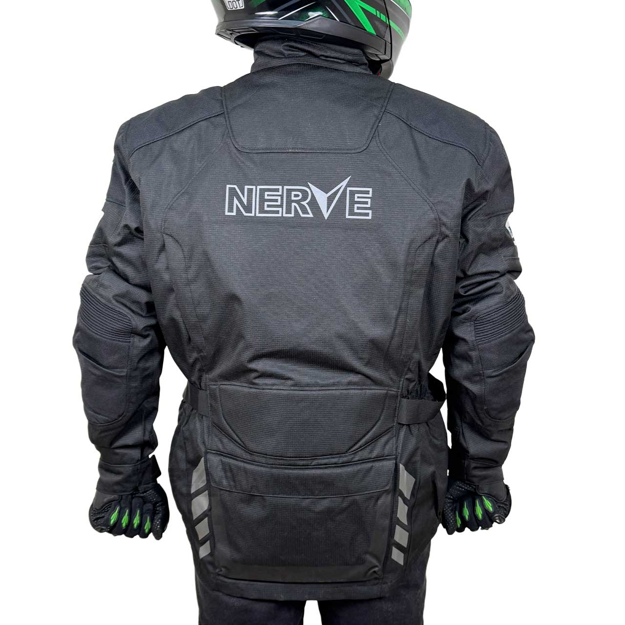 عکس کاپشن موتور سواری NERVE مدل SPARK