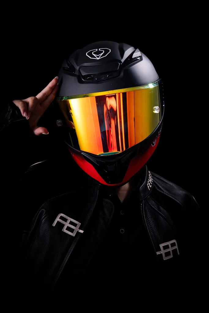 کلاه کاسکت فک ثابت SOMAN مدل 973 TWO-TONE-BLACK-RED