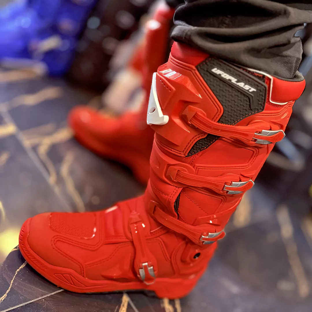 آفرود با بوت کراسی یوفو مدل XANDER RED